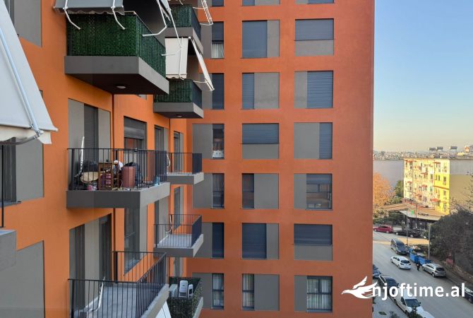 Shtepi me qera 2+1 ne Tirane - 700 Euro