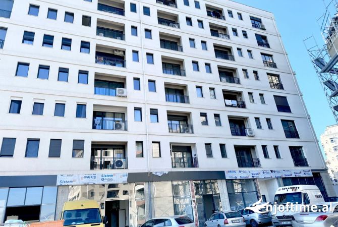 Shtepi ne shitje 3+1 ne Tirane - 286,000 Euro