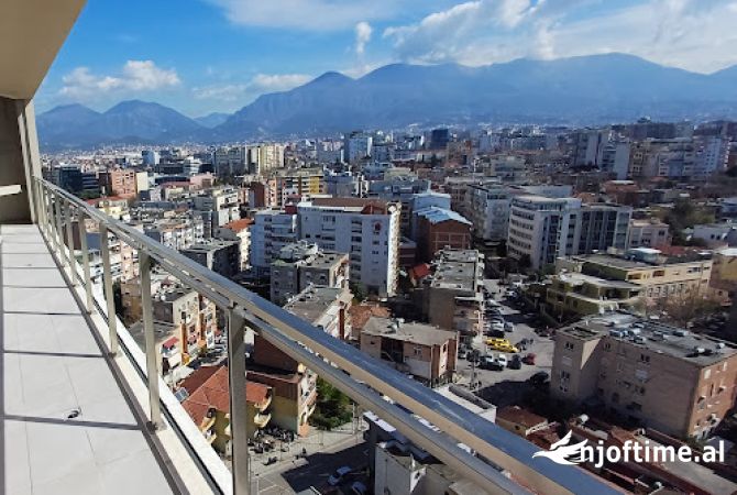 Apartment for sale in Tirana 3+1, Emty