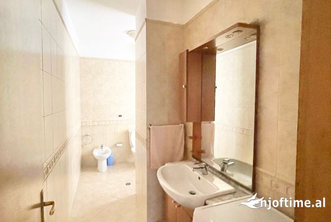 Apartment for rent in Tirana 2+1, Furnished