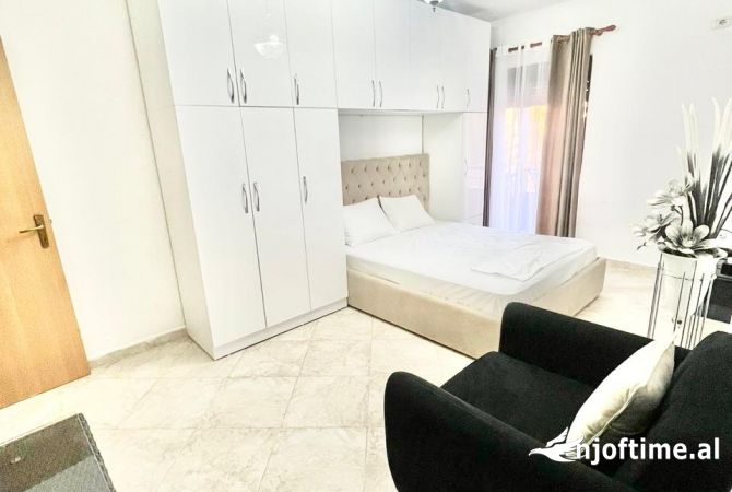House for Rent Garsoniere in Tirana - 500 Euro