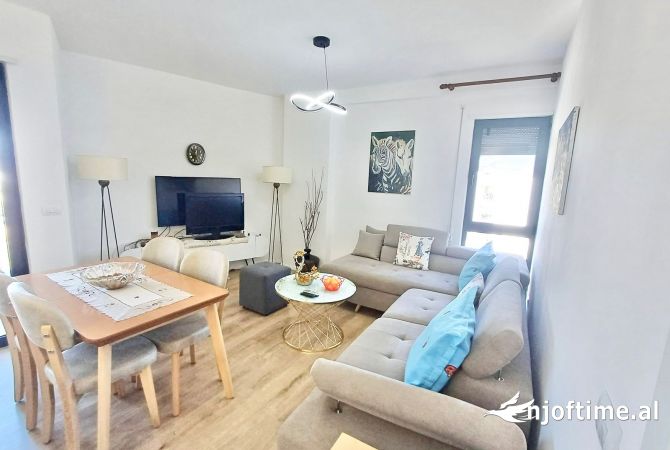 Shtepi ne shitje 2+1 ne Tirane - 140,000 Euro