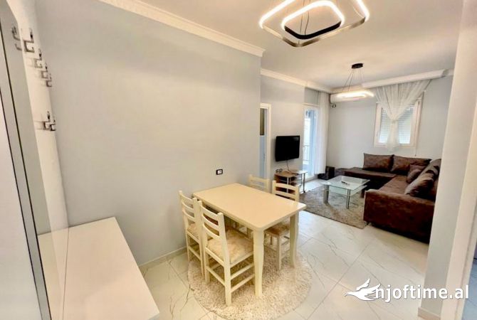 Apartment for rent in Tirana 1+1, Furnished