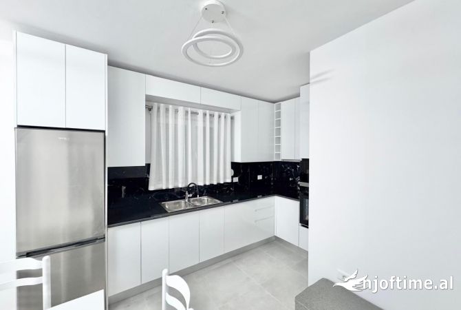Shtepi me qera 2+1 ne Tirane - 500 Euro