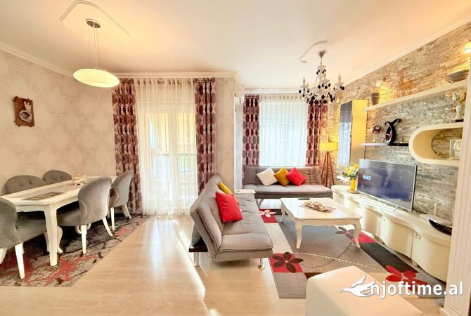 Shtepi ne shitje 2+1 ne Tirane - 196,000 Euro