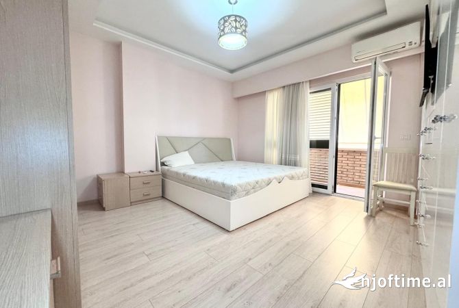 Apartment for sale in Tirana 2+1, Furnished