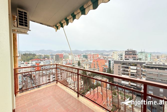Shtepi me qera Apartament ne Tirane, 3+1, Mobilimi Bosh, pa mobiluar, Pagesa 2,000  Euro.