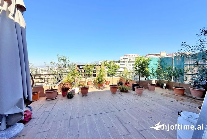 Casa in vendita 3+1 a Tirana - 300,000 Euro