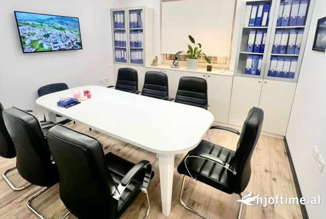 Ambient biznesi me qera 1+1 ne Tirane - 600 Euro