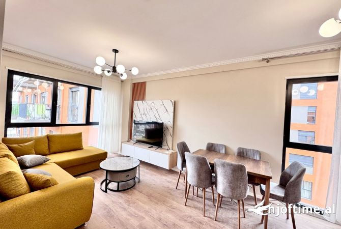 Shtepi me qera 2+1 ne Tirane - 650 Euro
