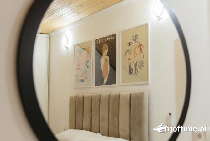 Shtepi me qera Apartament ne Tirane, 2+1, Mobilimi E mobiluar, Pagesa 500  Euro.