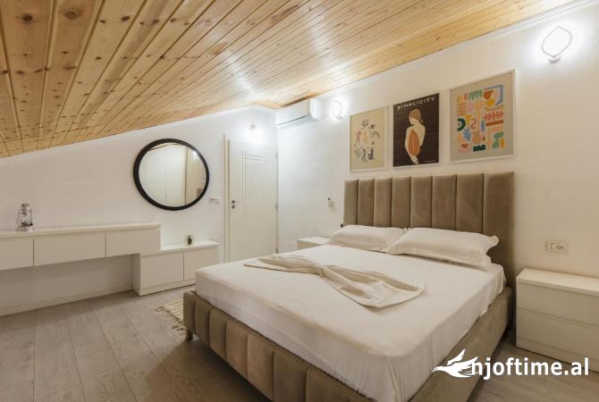 Shtepi me qera Apartament ne Tirane, 2+1, Mobilimi E mobiluar, Pagesa 500  Euro.