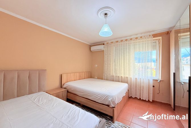 Shtepi me qera Apartament ne Tirane, 2+1, Mobilimi E mobiluar, Pagesa 500  Euro.