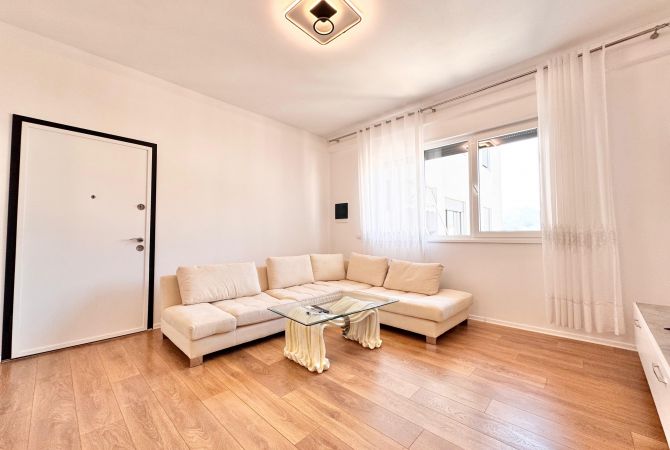 Shtepi me qera 2+1 ne Tirane - 600 Euro