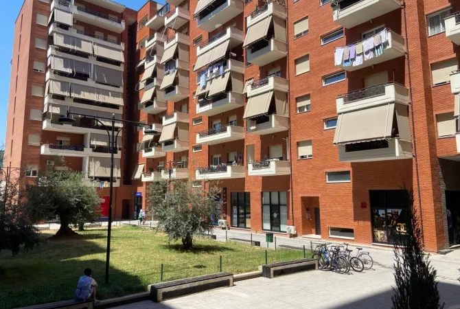 Business Property in Sale 1+1 in Tirana - 206,000 Euro
