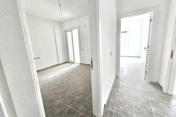 Apartment for sale in Vlora 2+1, Emty