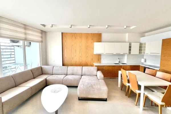 Shtepi ne shitje 2+1 ne Tirane - 365,000 Euro