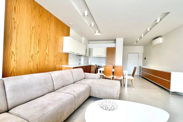 Shtepi ne shitje 2+1 ne Tirane - 365,000 Euro