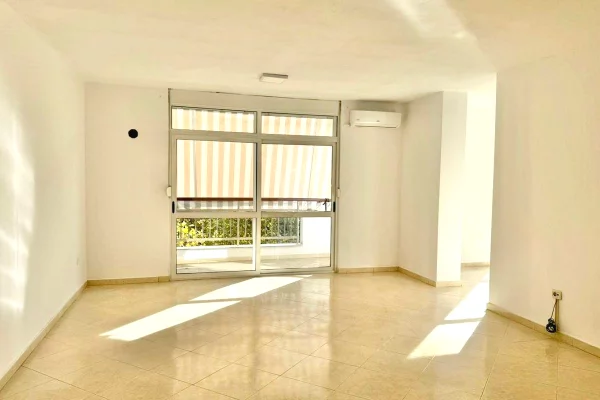 Shtepi ne shitje 2+1 ne Tirane - 299,000 Euro