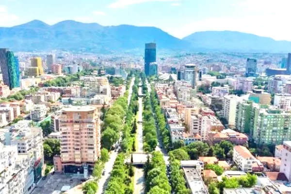 Shtepi ne shitje 2+1 ne Tirane - 299,000 Euro