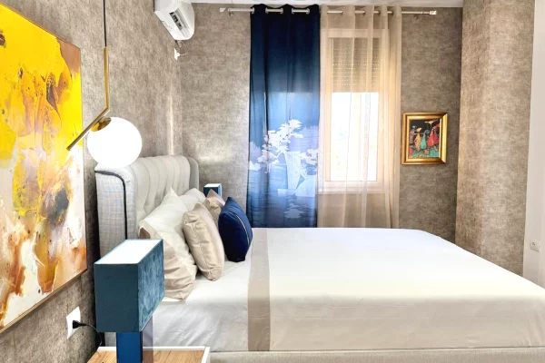 Shtepi ne shitje Apartament ne Tirane, 1+1, Mobilimi E mobiluar, Pagesa 189,000  Euro.
