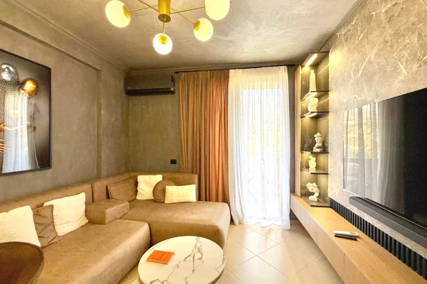 House for Rent 1+1 in Tirana - 500 Euro