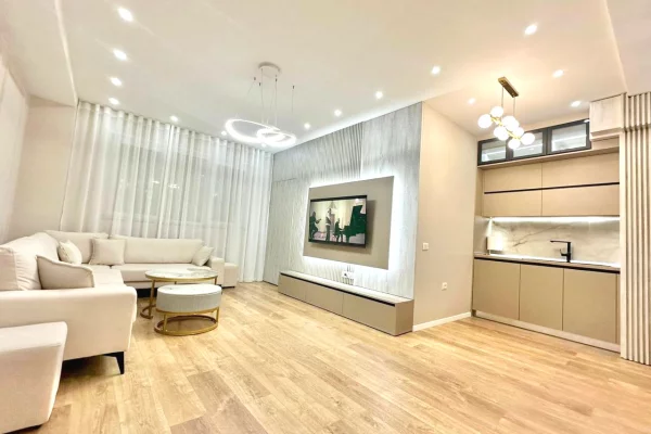 House for Rent 2+1 in Tirana - 1,000 Euro