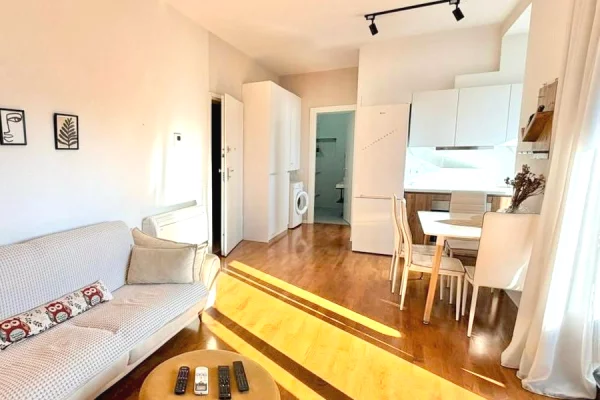 JEPET ME QIRA APARTAMENT 1+1 – GREEN TERRACE, RRUGA BARRIKADAVE, TIRANË