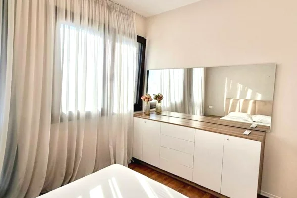 Shtepi me qera Apartament ne Tirane, 1+1, Mobilimi E mobiluar, Pagesa 850  Euro.