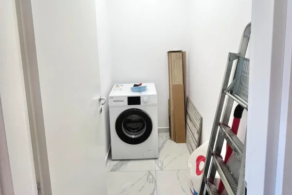 Shtepi me qera Apartament ne Tirane, 1+1, Mobilimi E mobiluar, Pagesa 60,000  Leke.