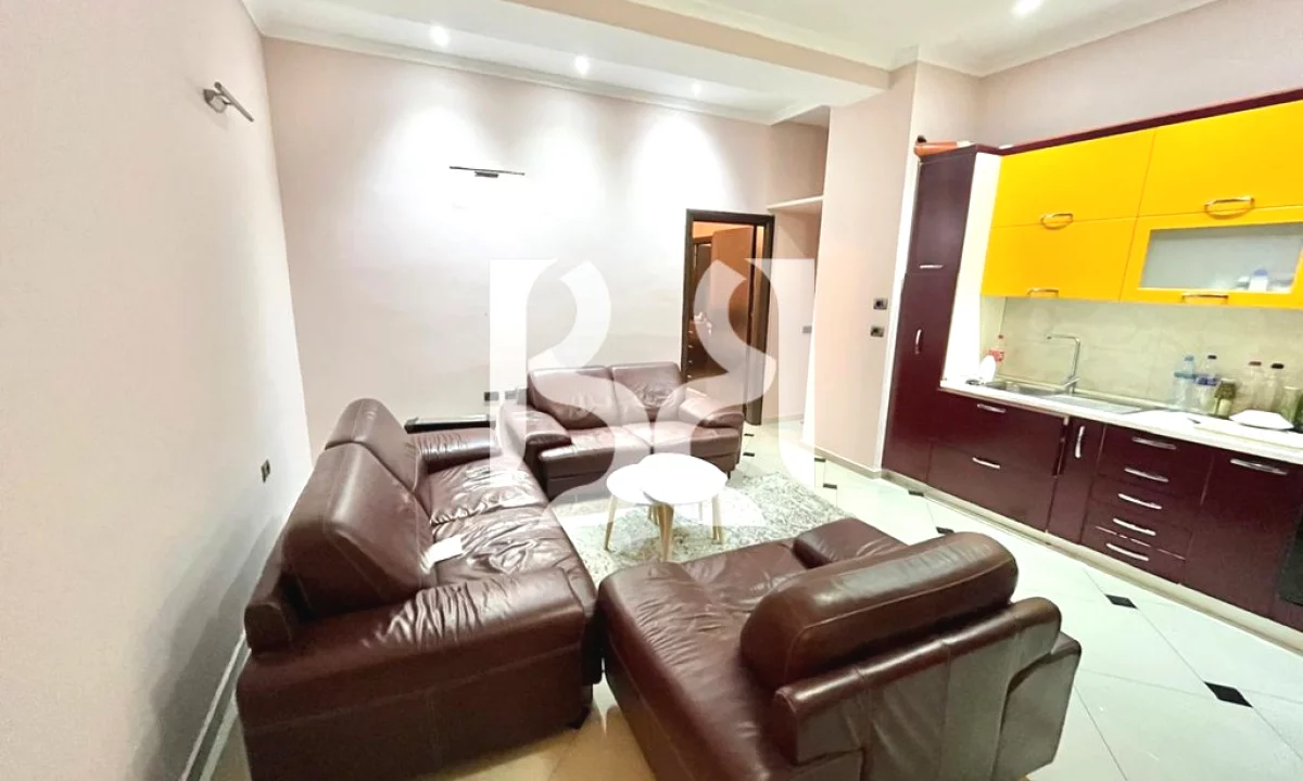 Shtepi me qera Apartament ne Tirane, 2+1, Mobilimi E mobiluar, Pagesa 47,000  Leke.