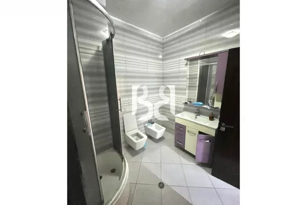 Shtepi me qera Apartament ne Tirane, 2+1, Mobilimi E mobiluar, Pagesa 47,000  Leke.