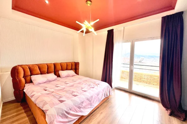 Shtepi me qera Apartament ne Tirane, 2+1, Mobilimi E mobiluar, Pagesa 1,100  Euro.