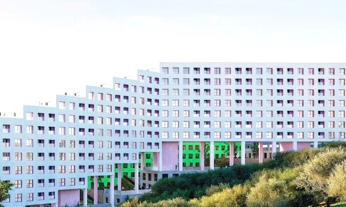 Shtepi ne shitje Apartament ne Tirane, 1+1, Mobilimi Bosh, pa mobiluar, Pagesa 99,000  Euro.