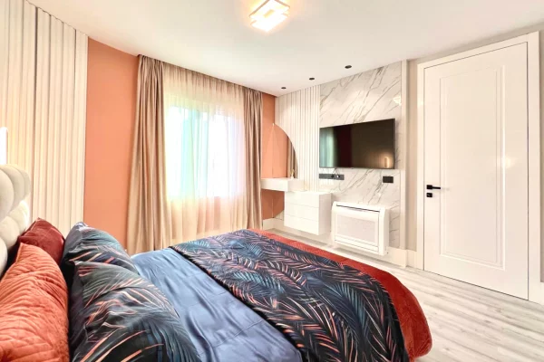 Shtepi me qera Apartament ne Tirane, 4+1, Mobilimi E mobiluar, Pagesa 2,300  Euro.