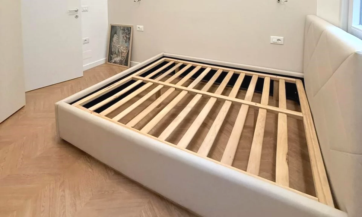 Appartamento in affitto a Tirana 2+1, Arredato