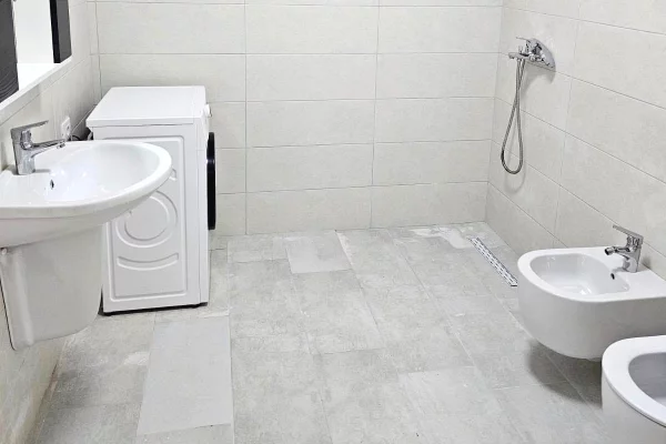 Appartamento in affitto a Tirana 1+1, Arredato