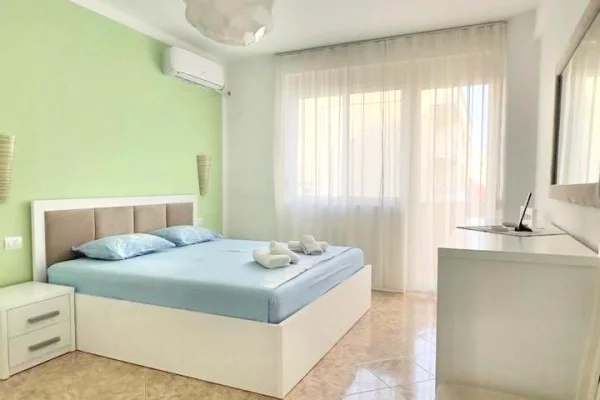 Shtepi ne shitje Apartament ne Durres, 1+1, Mobilimi E mobiluar, Pagesa 110,000  Euro.