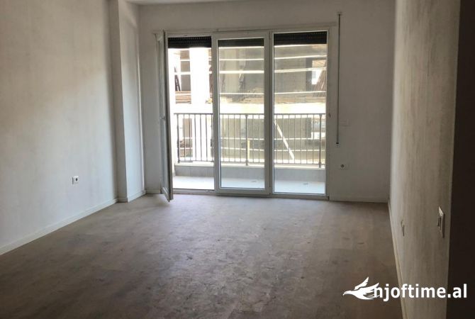 Shtepi ne shitje 2+1 ne Tirane - 176,000 Euro