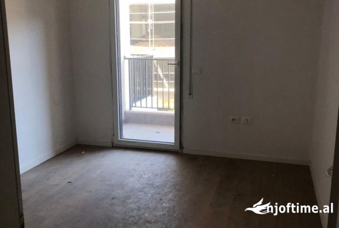 Shtepi ne shitje 2+1 ne Tirane - 176,000 Euro
