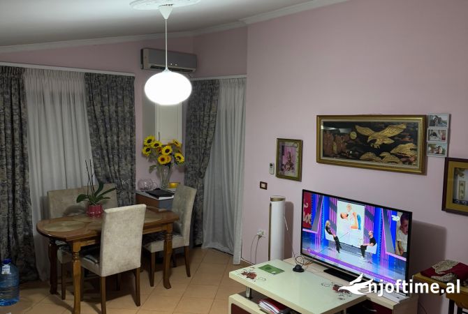 Shtepi ne shitje 2+1 ne Tirane - 150,000 Euro
