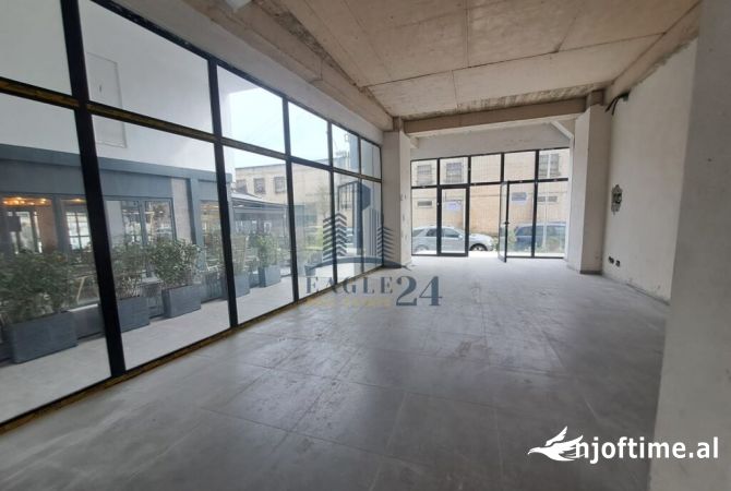 Ambient biznesi me qera 1+1 ne Tirane - 550 Euro