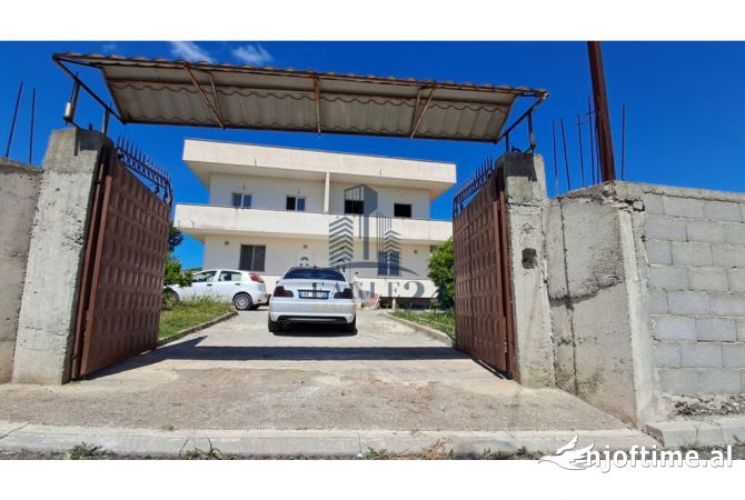 Shtepi ne shitje 7+1 ne Tirane - 160,000 Euro