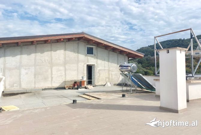 Shtepi ne shitje 2+1 ne Tirane - 195,000 Euro