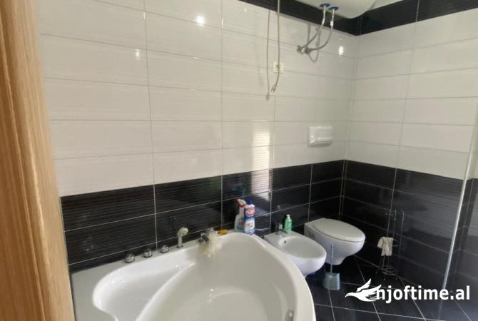 Apartment for rent in Tirana 4+1, Furnished