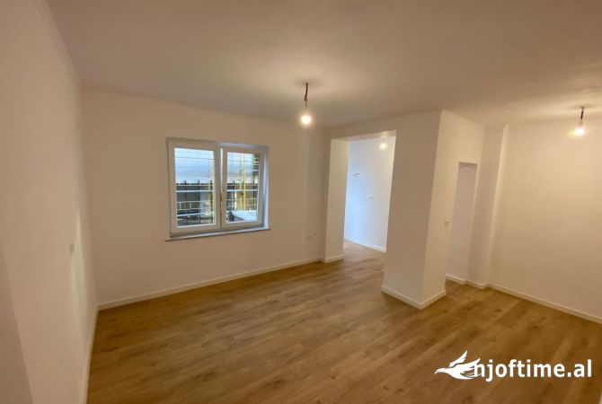 Shtepi ne shitje 2+1 ne Tirane - 185,000 Euro