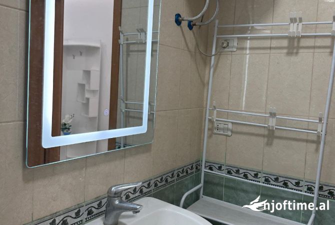 Shtepi me qera 2+1 ne Tirane - 48,000 Leke