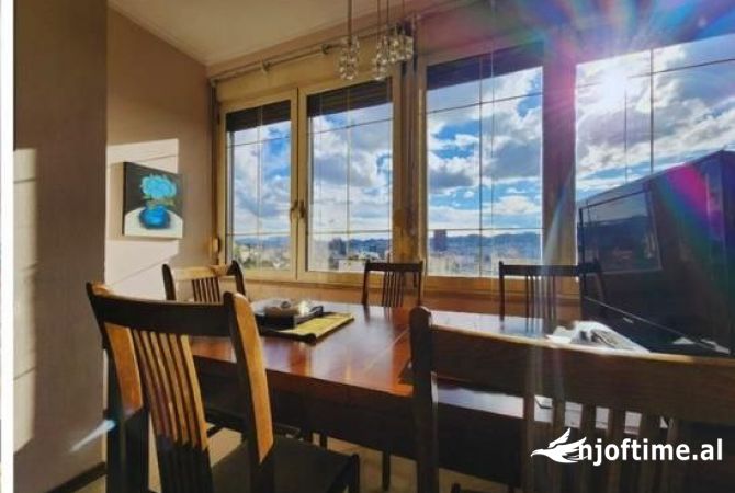 Shtepi me qera Apartament ne Tirane, 2+1, Mobilimi E mobiluar, Pagesa 1,100  Euro.