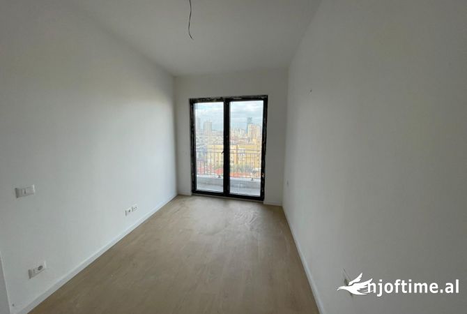 Ambient biznesi me qera 3+1 ne Tirane - 600 Euro