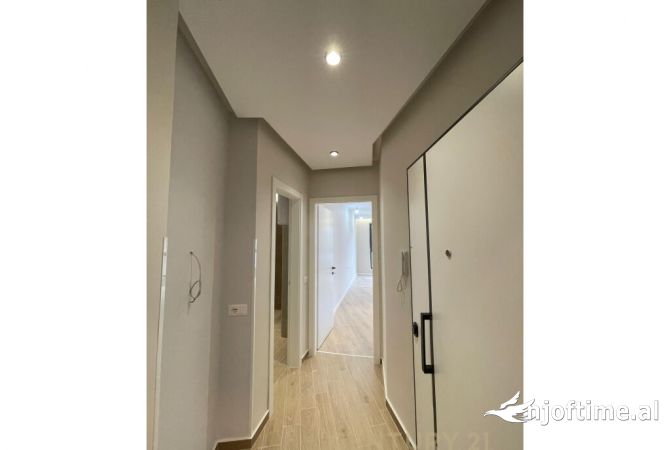 Shtepi me qera 1+1 ne Tirane - 600 Euro